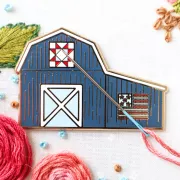 美國 Flamingo Toes | 磁力安針貼 Needle Minder | Patriotic Barn