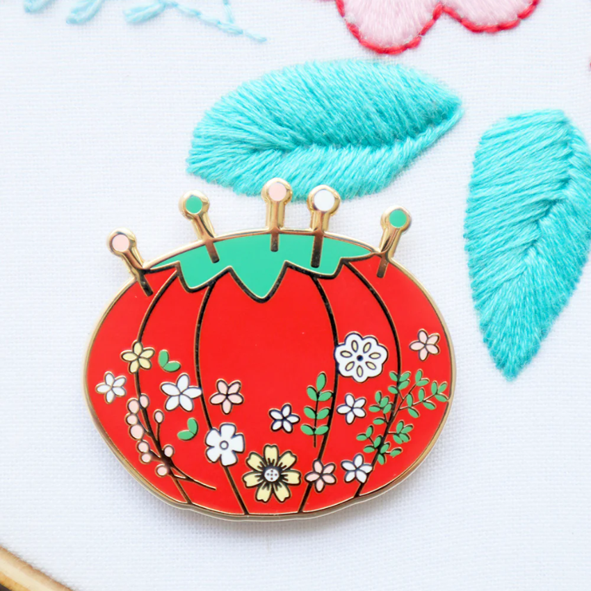 美國 Flamingo Toes | 磁力安針貼 Needle Minder | Vintage Tomato Floral Pin Cushion